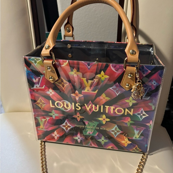 HANDMADE STUNNING UPCYCLED GORGEOUS HANDBAG - Picture 5 of 14